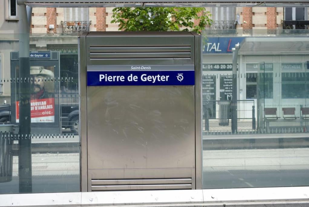 2 Pieces Lumineux A 5 Min A Pied Stade De France Saint-Denis  Exterior foto